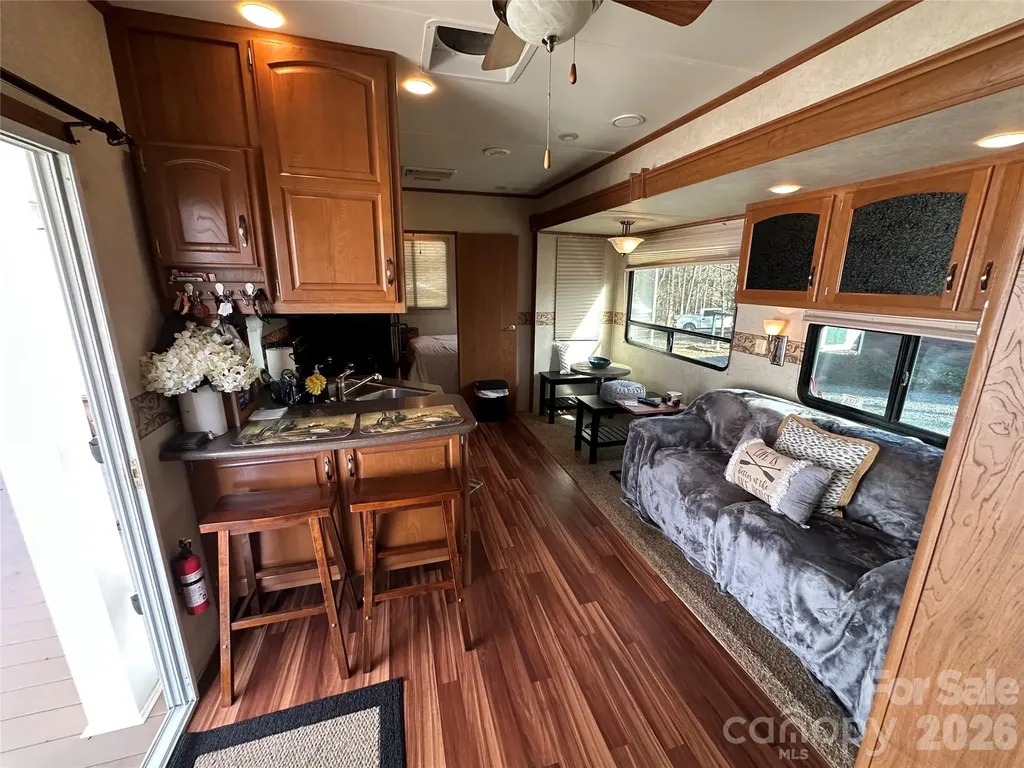 125 Cardinal Avenue New London NC 28127