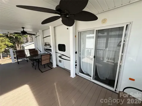 125 Cardinal Avenue New London NC 28127
