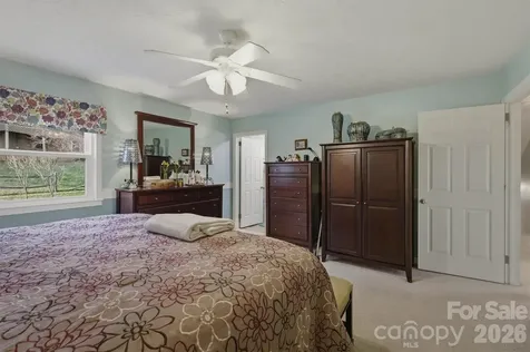 1405 Lower Creek Drive NE Lenoir NC 28645