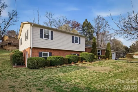 1405 Lower Creek Drive NE Lenoir NC 28645