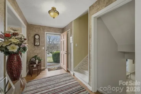 1405 Lower Creek Drive NE Lenoir NC 28645