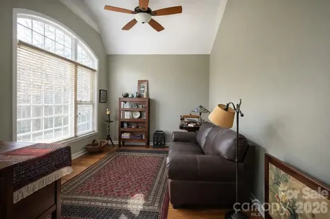 21 Kanuga Forest Drive Hendersonville NC 28739