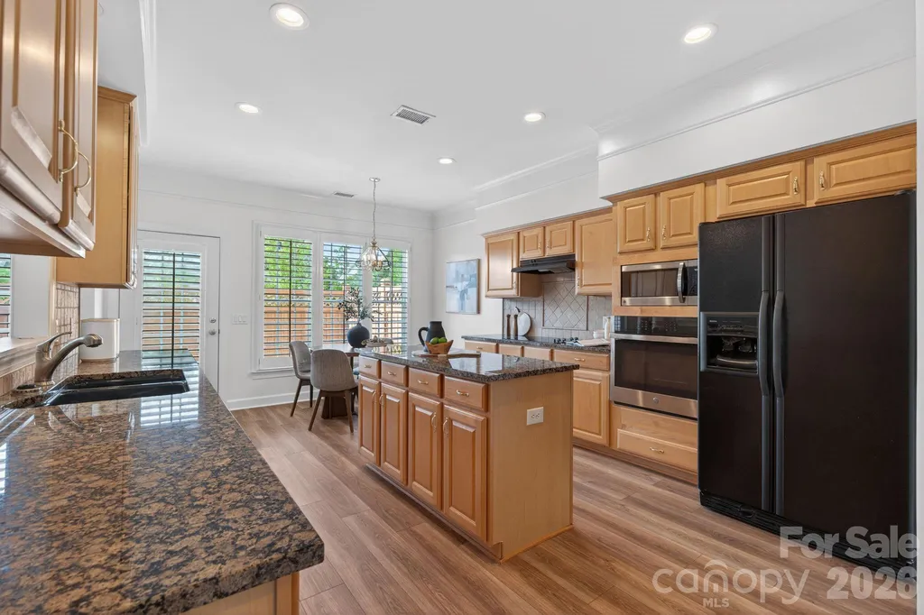 10879 Rogalla Drive Charlotte NC 28277