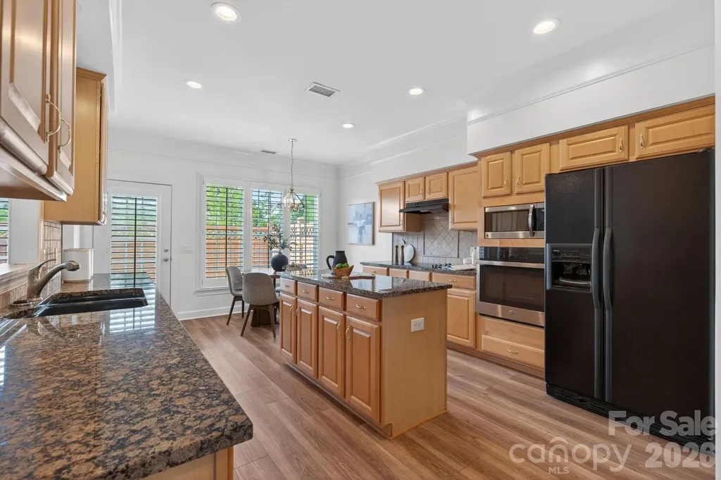 10879 Rogalla Drive Charlotte NC 28277