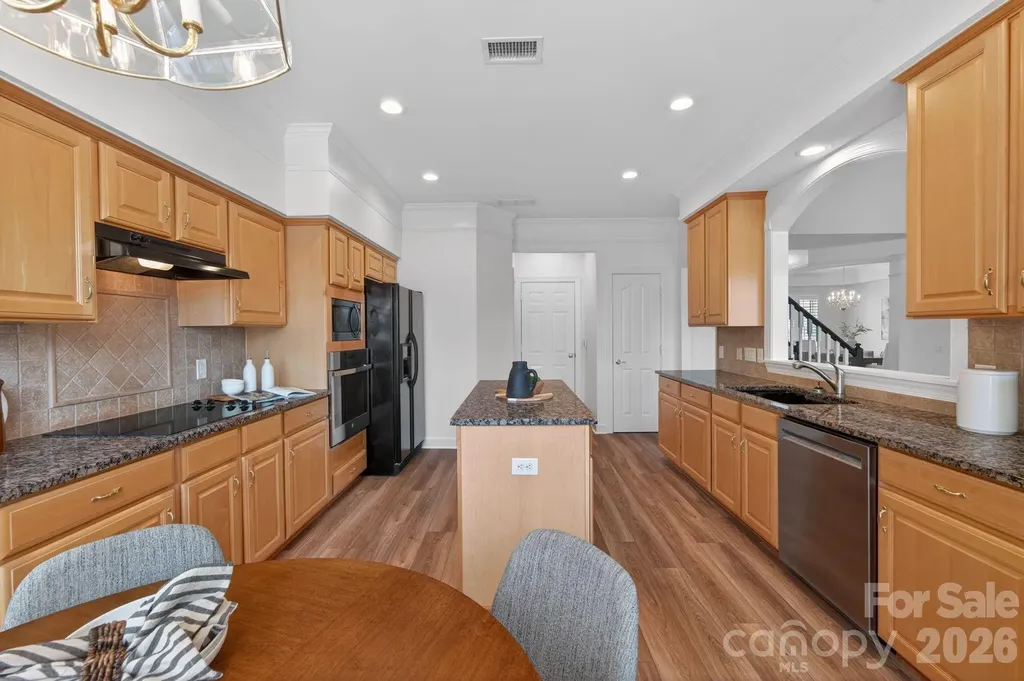 10879 Rogalla Drive Charlotte NC 28277