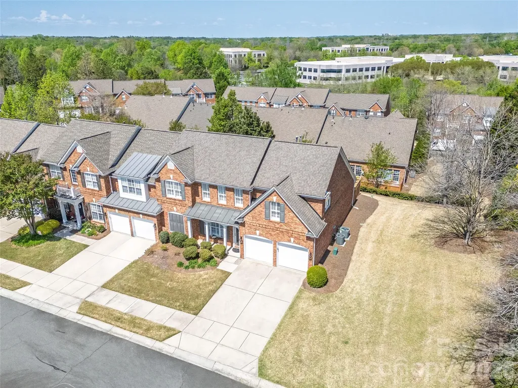 10879 Rogalla Drive Charlotte NC 28277