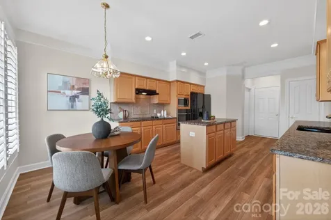 10879 Rogalla Drive Charlotte NC 28277