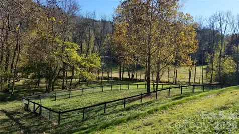 406 Blue Mind Way Asheville NC 28804