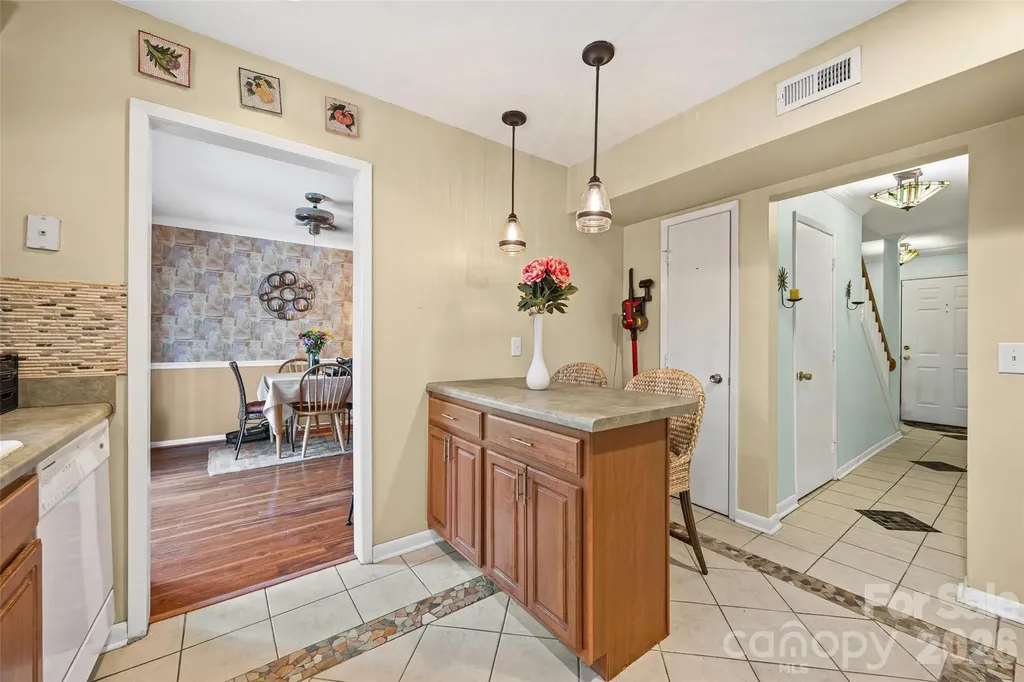 3126 Heathstead Place Charlotte NC 28210