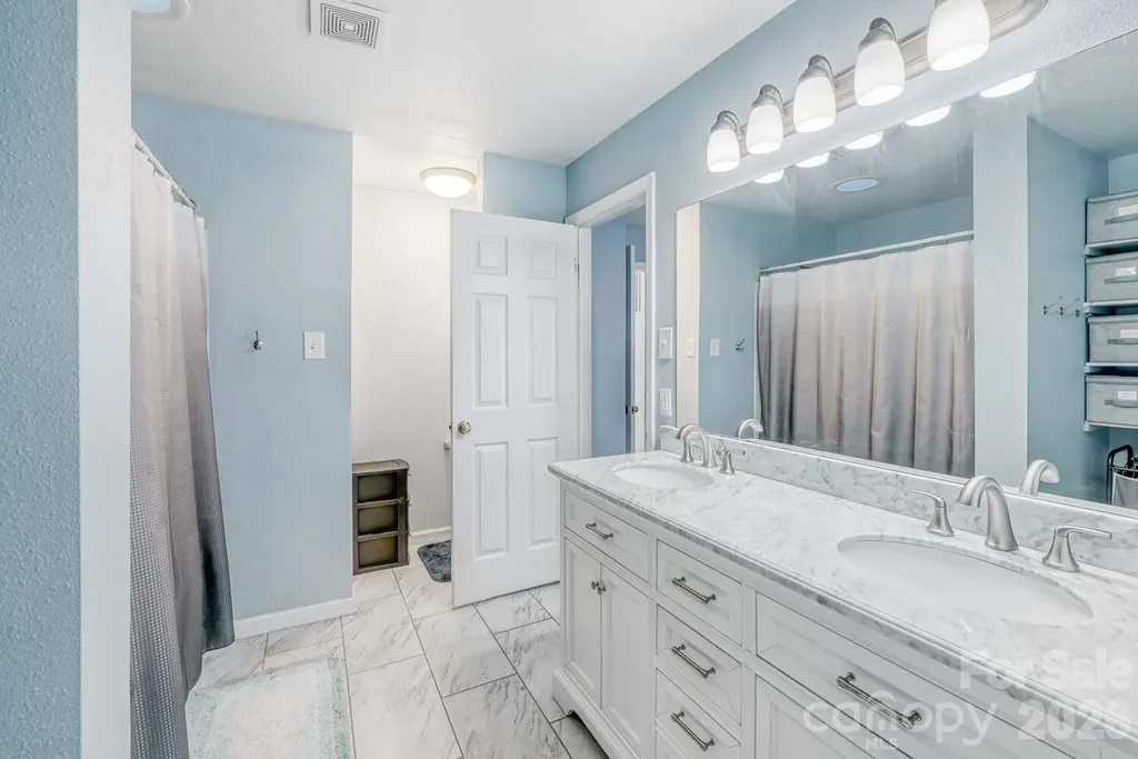 148 Farm Springs Drive Mount Holly NC 28120