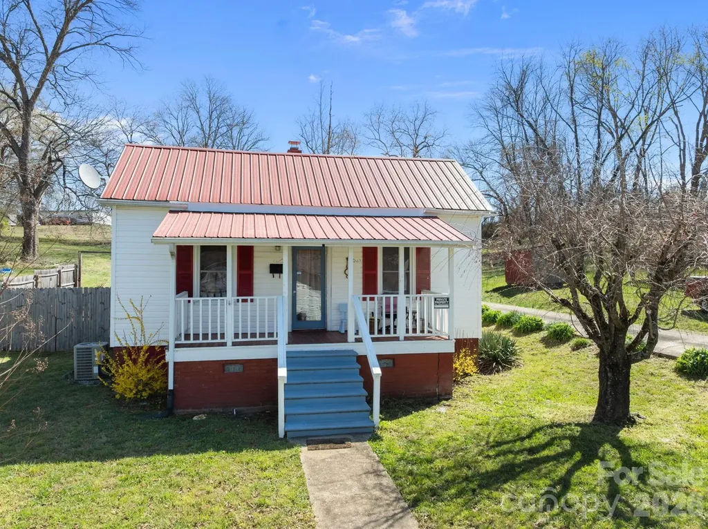 264 Church Street Marion NC 28752