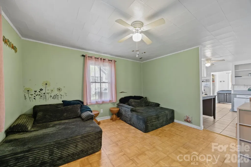 264 Church Street Marion NC 28752