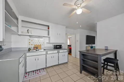 264 Church Street Marion NC 28752