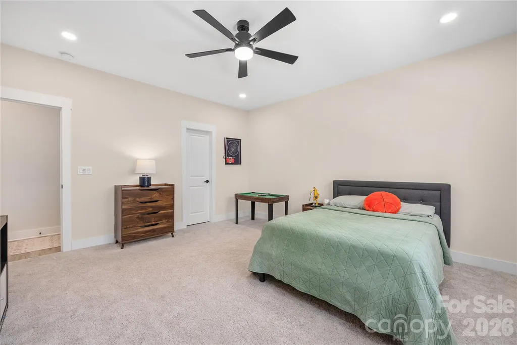 1027 Masefield Avenue Matthews NC 28105