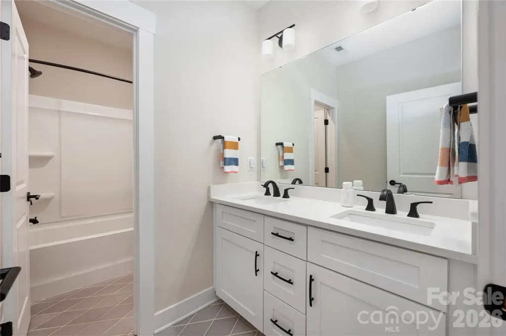 1027 Masefield Avenue Matthews NC 28105