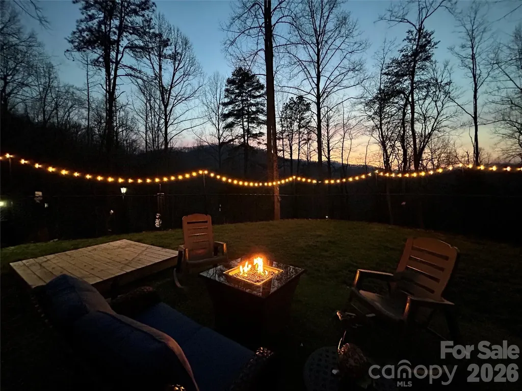 73 Bear Oat Trail Franklin NC 28734