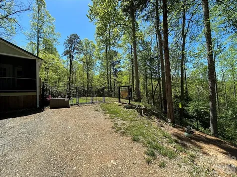 73 Bear Oat Trail Franklin NC 28734