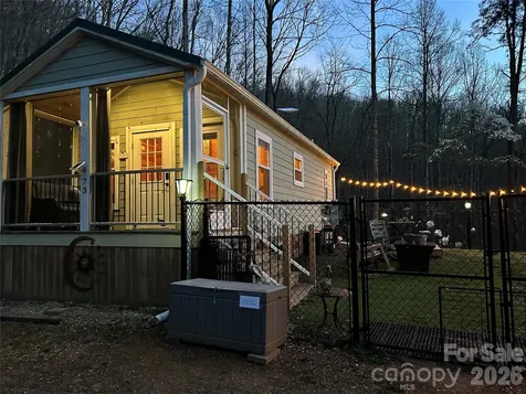 73 Bear Oat Trail Franklin NC 28734
