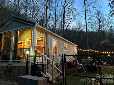 73 Bear Oat Trail Franklin NC 28734