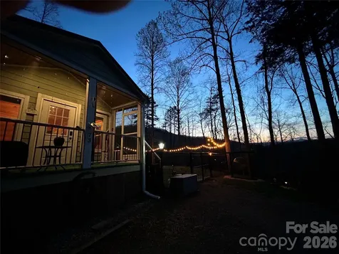 73 Bear Oat Trail Franklin NC 28734