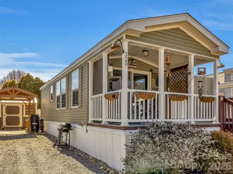 225 Pike Point Waynesville NC 28785