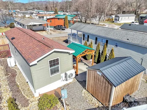 225 Pike Point Waynesville NC 28785