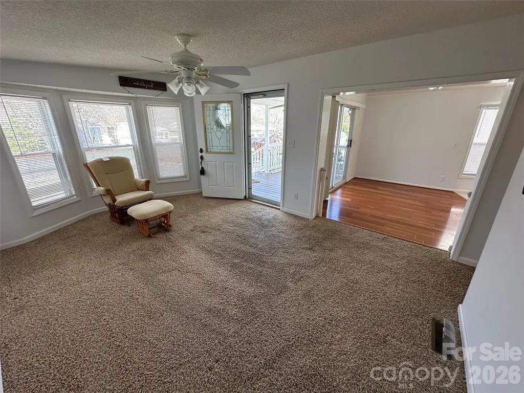 129 Club House Drive New London NC 28127