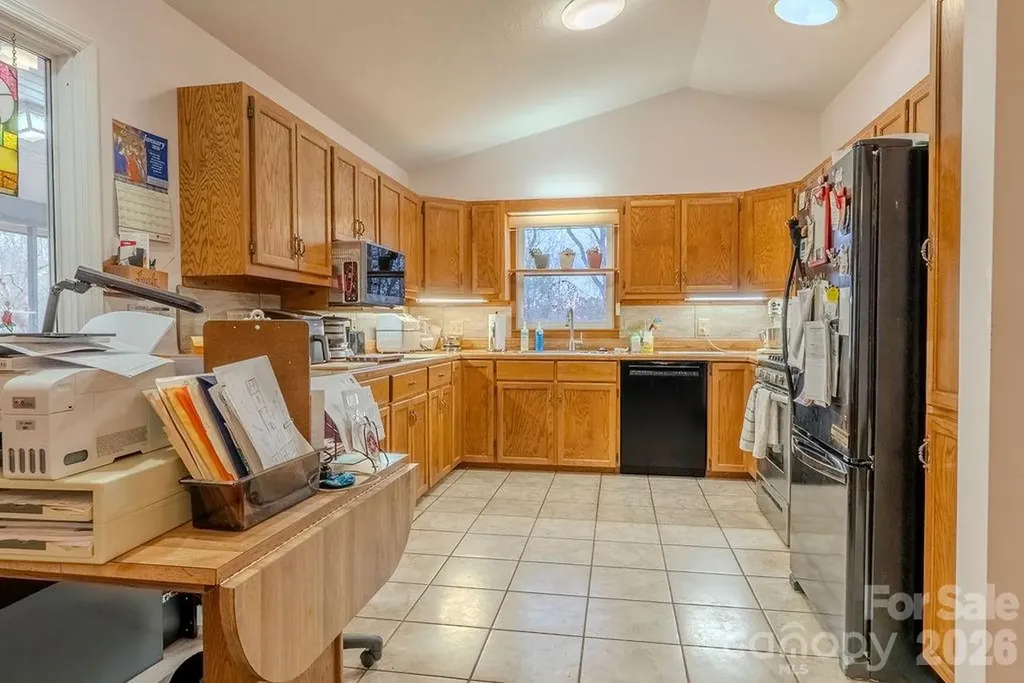 200 Mica Circle Franklin NC 28734