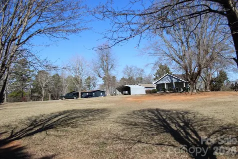 1943 Big Island Road Rutherfordton NC 28139