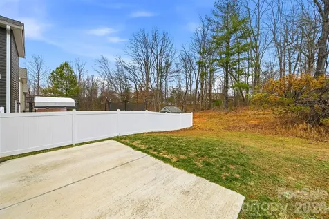 2650 14th Street NE Hickory NC 28601
