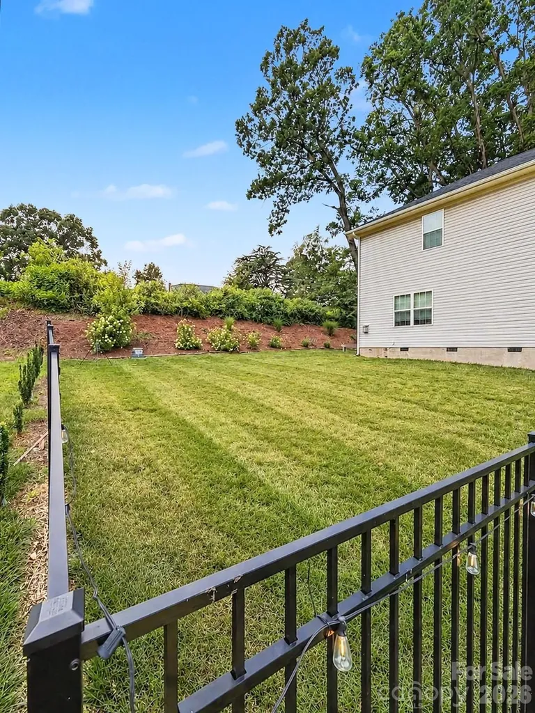 211 Macon Drive Statesville NC 28625