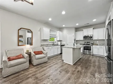 211 Macon Drive Statesville NC 28625