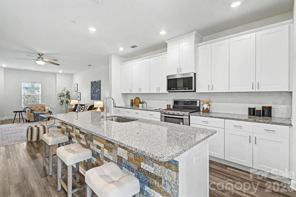 3537 Auburn Curb Road Charlotte NC 28217