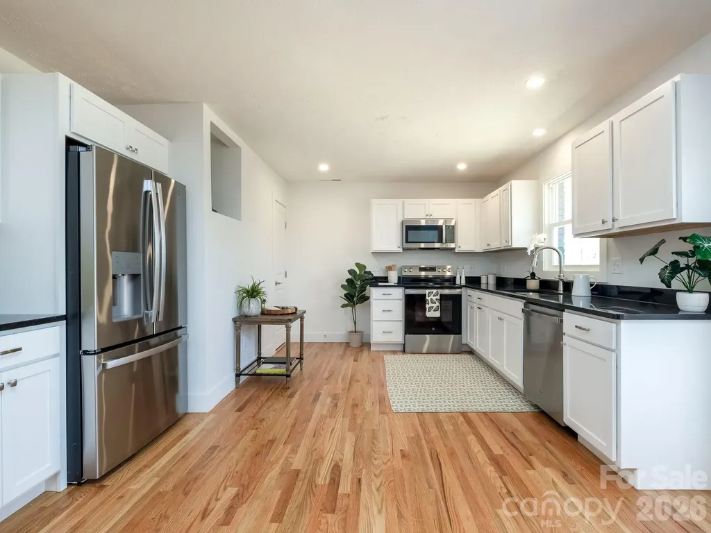 114 Shady Oak Drive Asheville NC 28803