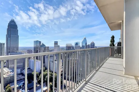 215 Pine Street N Charlotte NC 28202
