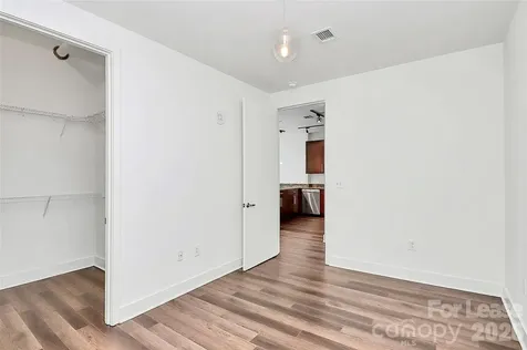 215 Pine Street N Charlotte NC 28202
