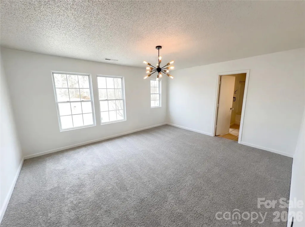 1911 Almond Hills Drive Charlotte NC 28262
