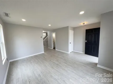 1911 Almond Hills Drive Charlotte NC 28262