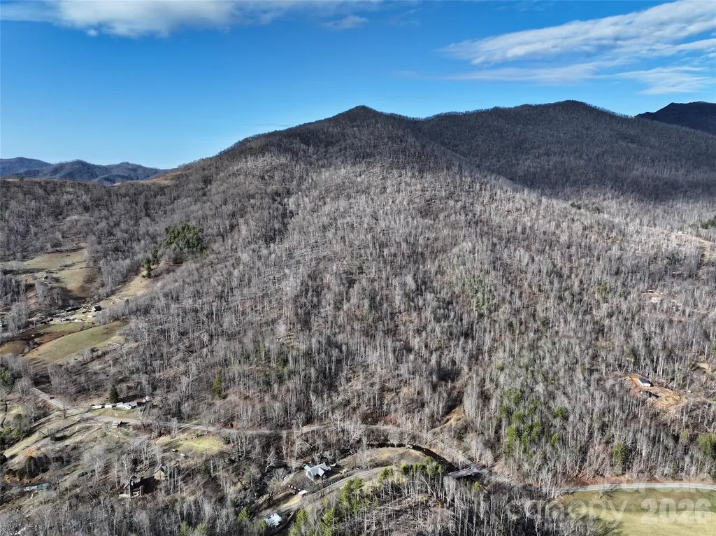 0000 Fork Mountain Road Bakersville NC 28705