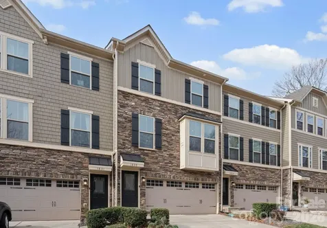 1835 Shumard Lane Charlotte NC 28205