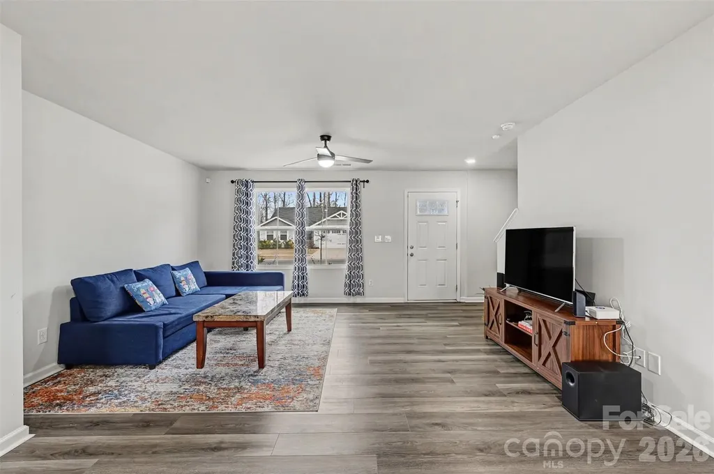 5141 Rustling Pines Court Charlotte NC 28215