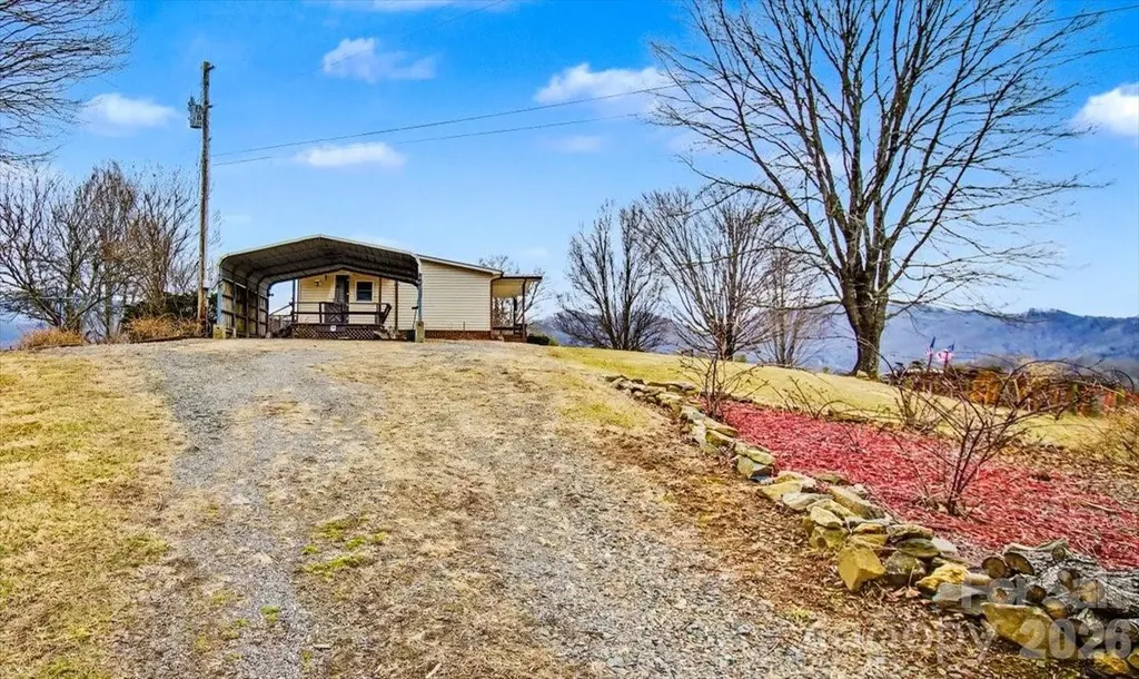 170 Styles Road Burnsville NC 28714