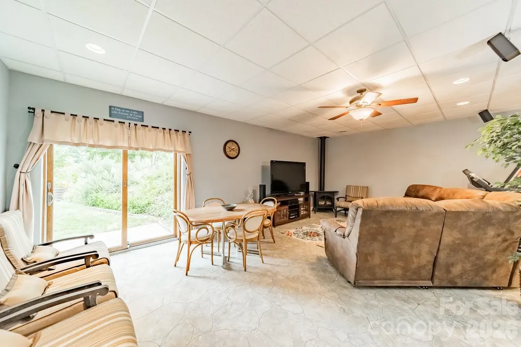 7545 Rabbit Circle Denver NC 28037