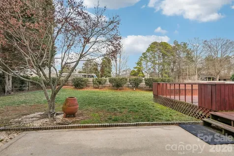9533 Autumn Applause Drive Charlotte NC 28277