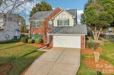 9533 Autumn Applause Drive Charlotte NC 28277
