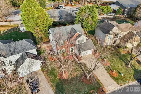 9533 Autumn Applause Drive Charlotte NC 28277