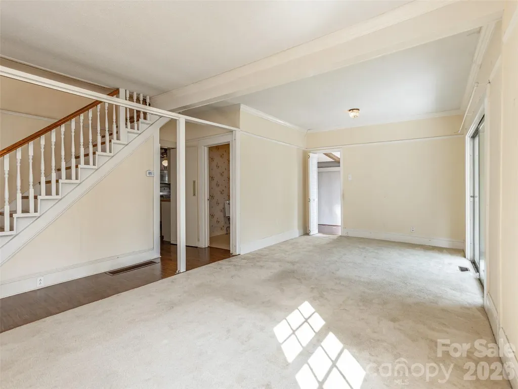 34 Lockhart Road Tryon NC 28782