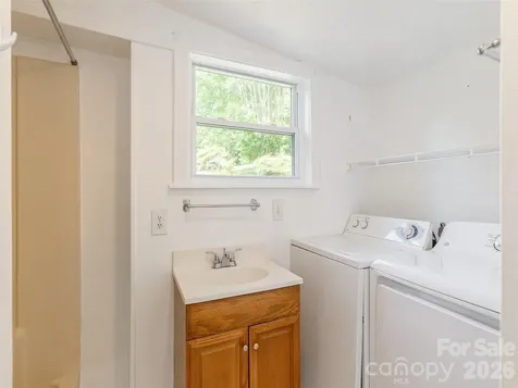 34 Lockhart Road Tryon NC 28782