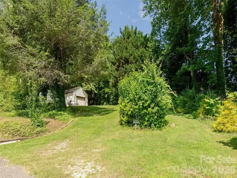 34 Lockhart Road Tryon NC 28782