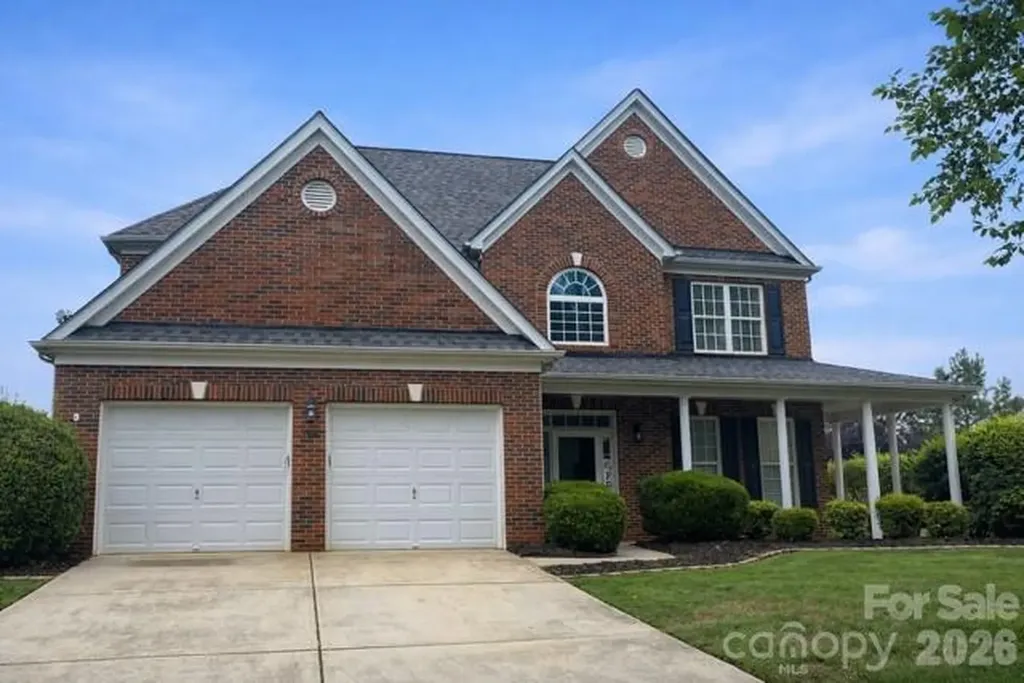 186 Autumn Frost Avenue Statesville NC 28677